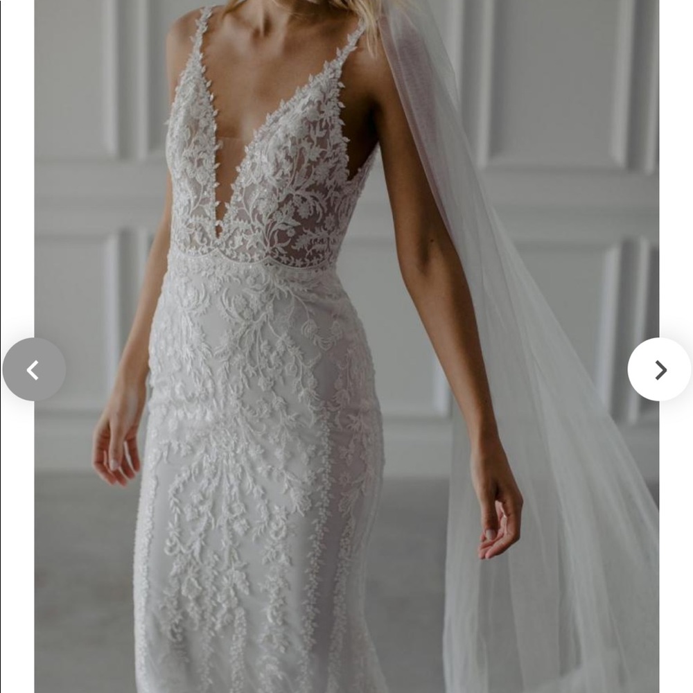 BRAND NEW Made with Love Tommy bridal dress!!